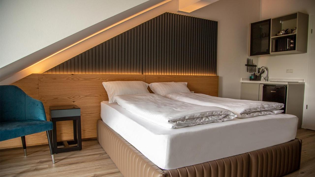 Rheinapart Hotel Und Boardinghouse 博恩海姆 外观 照片